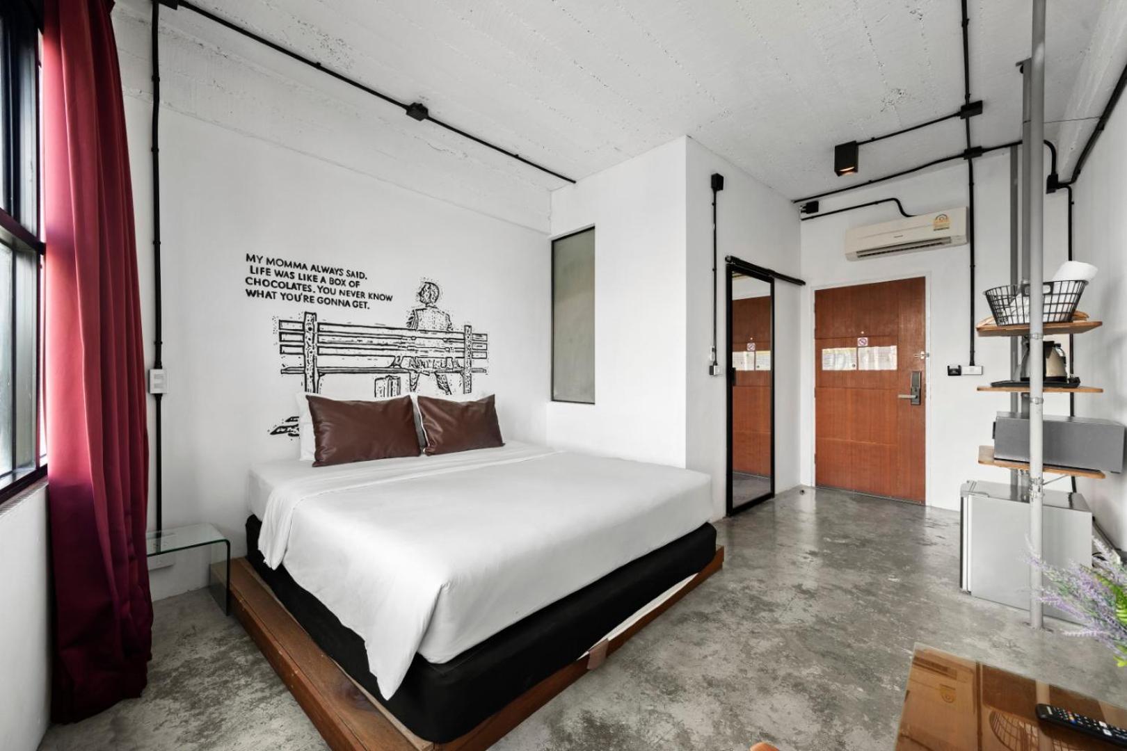 Quip Bed & Breakfast Phuket Екстериор снимка