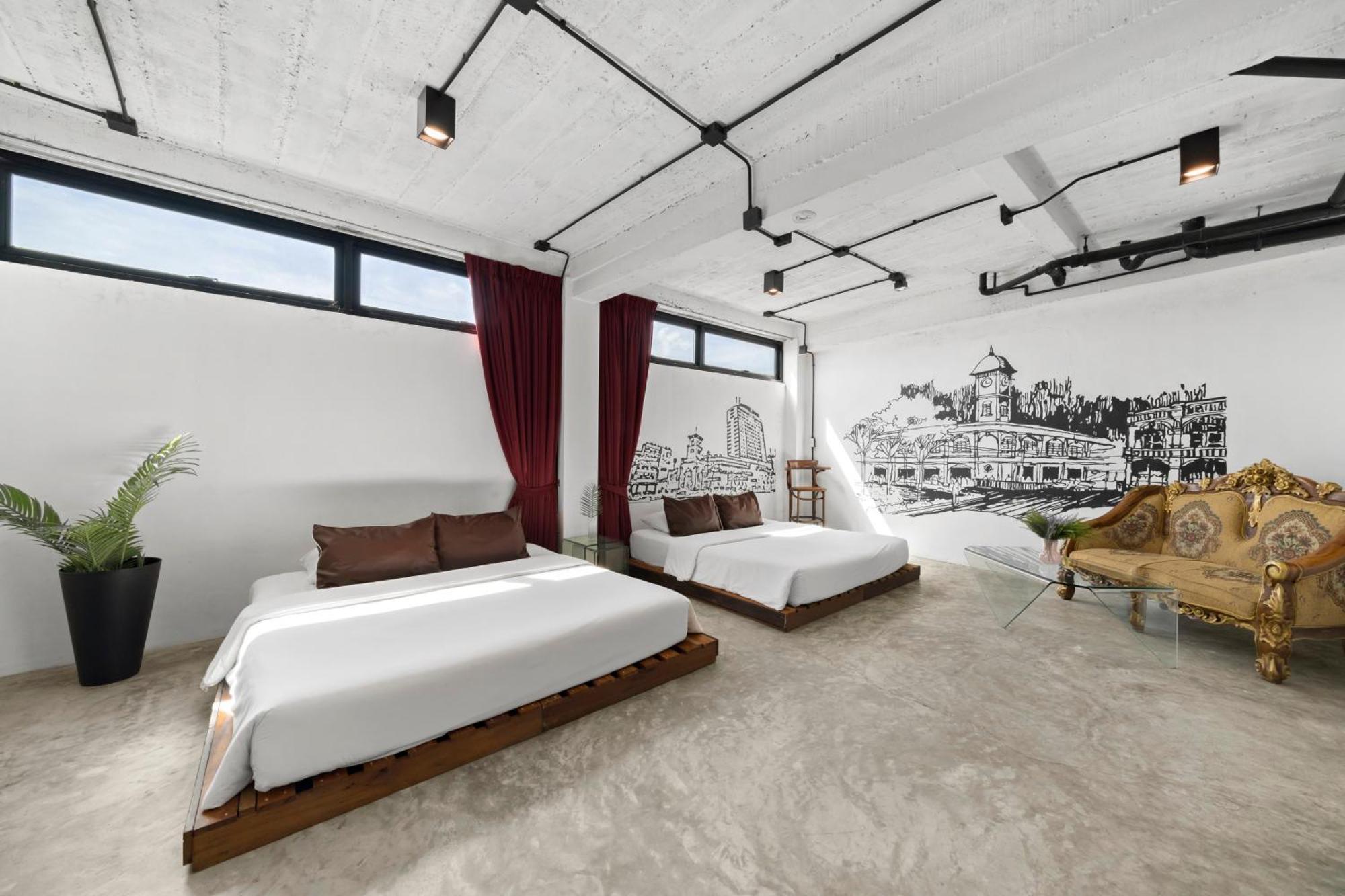 Quip Bed & Breakfast Phuket Екстериор снимка