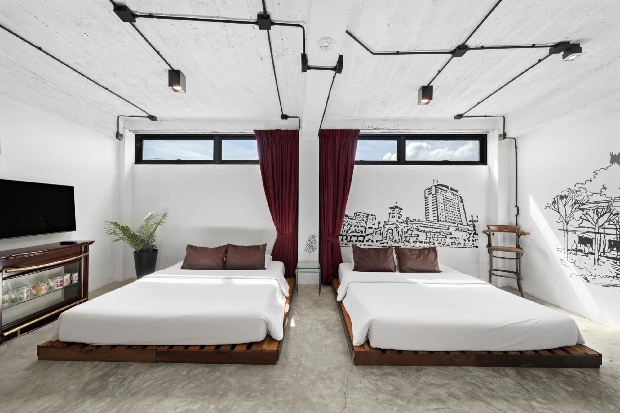 Quip Bed & Breakfast Phuket Екстериор снимка