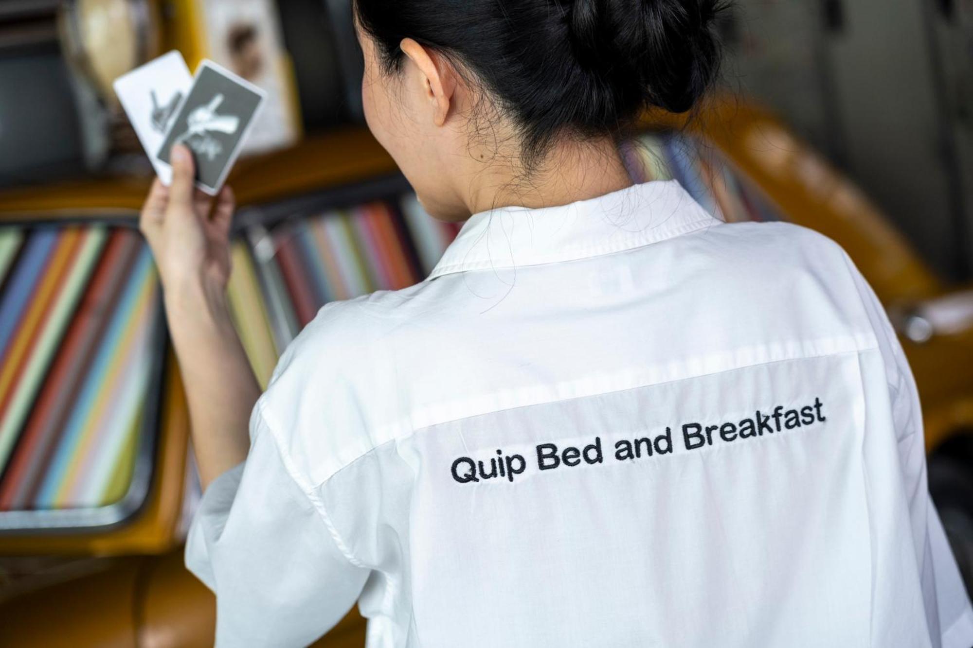 Quip Bed & Breakfast Hotel Phuket Екстериор снимка