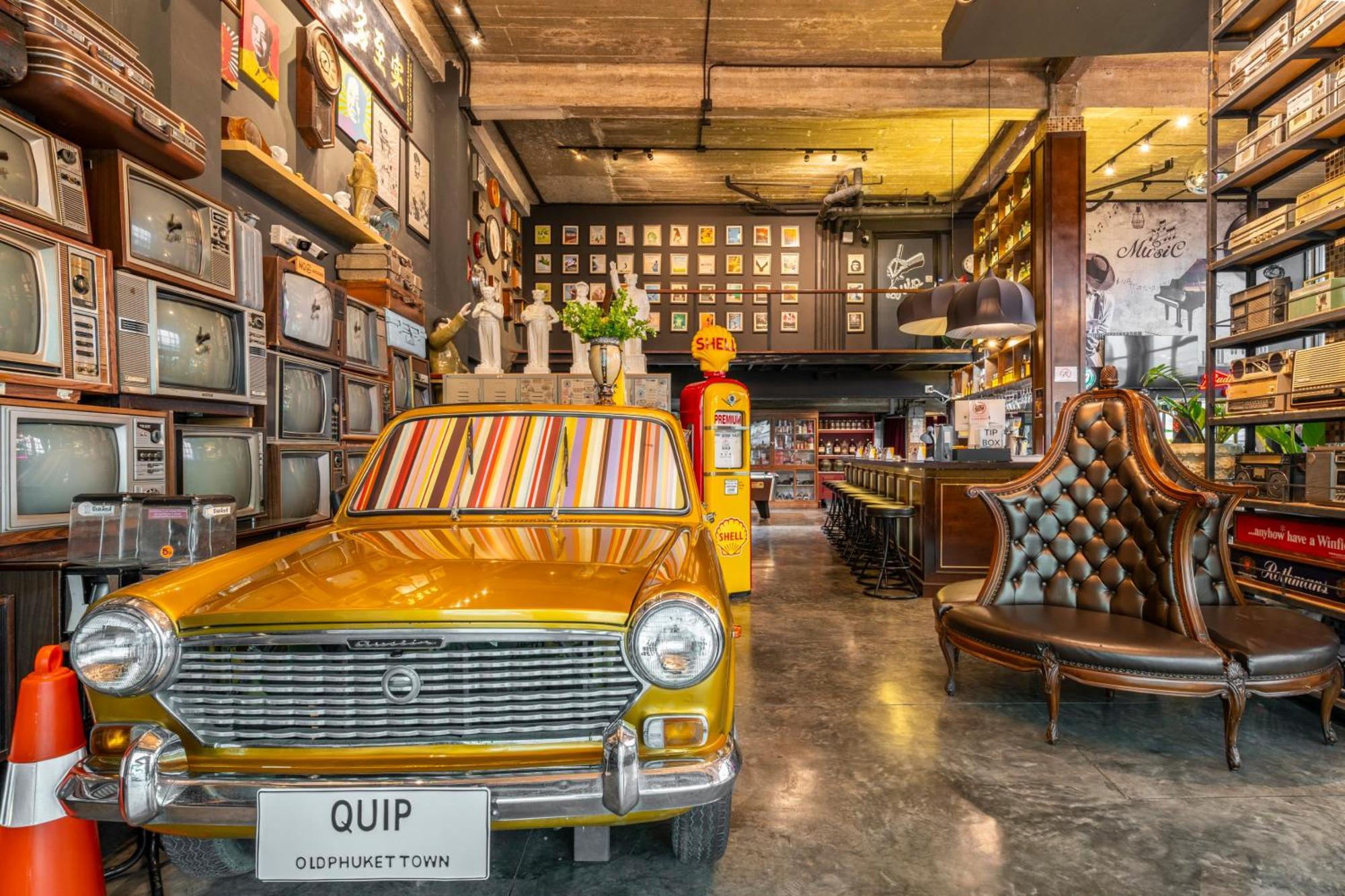 Quip Bed & Breakfast Phuket Екстериор снимка