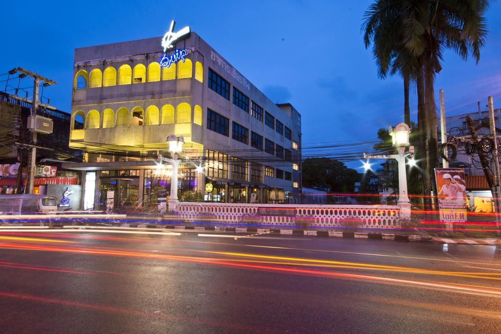 Quip Bed & Breakfast Phuket Екстериор снимка