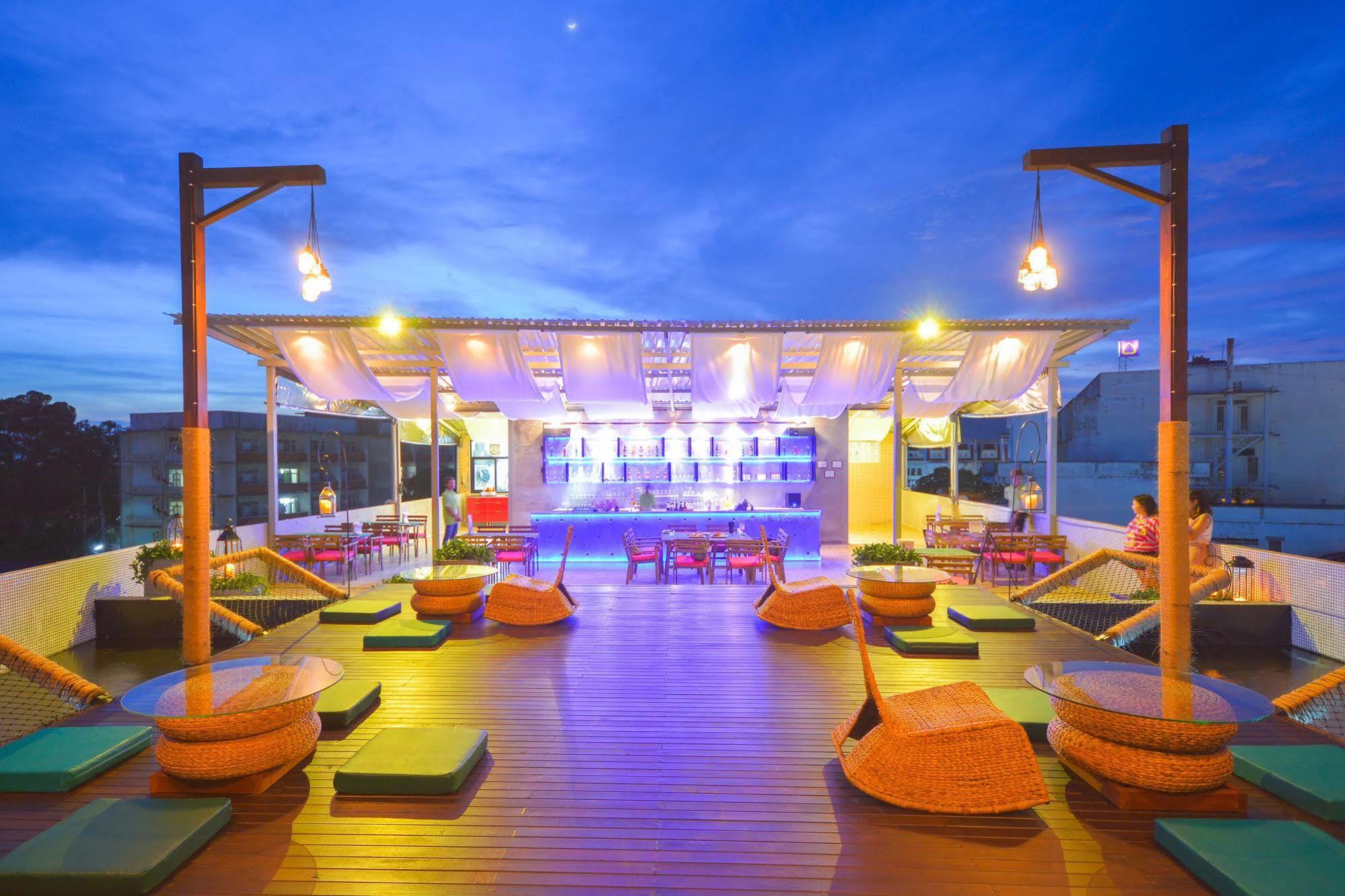 Quip Bed & Breakfast Phuket Екстериор снимка