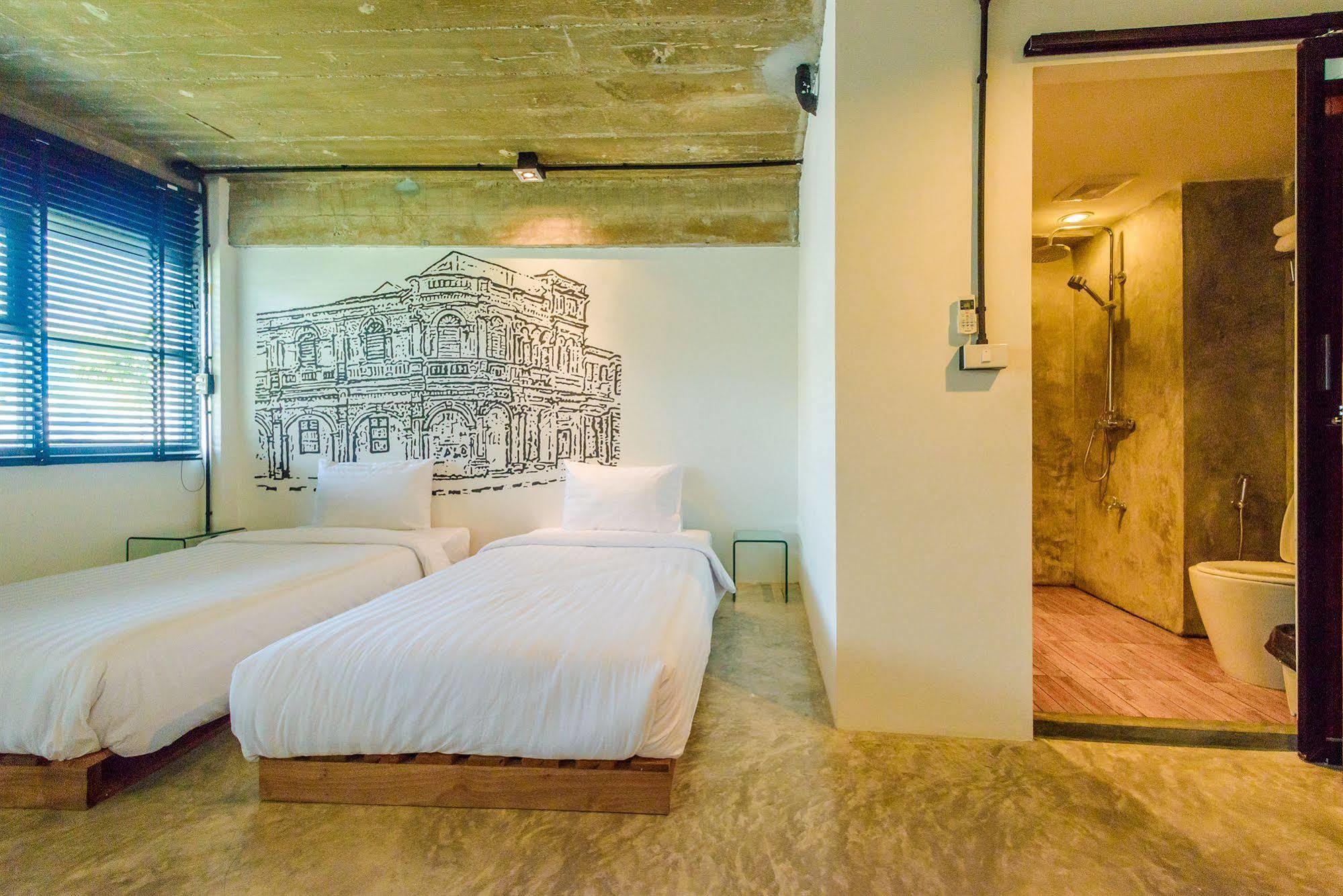 Quip Bed & Breakfast Phuket Екстериор снимка